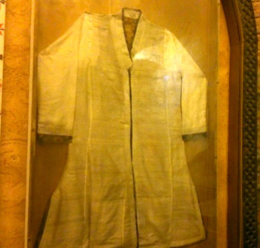 Clothes used by Ghalib